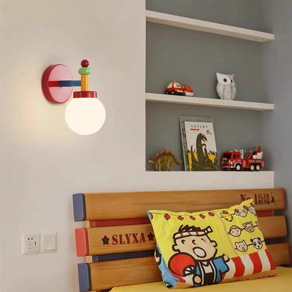 Farverig Glas Væglampe med Moderne Udtryk Børnelamper Tech Butik