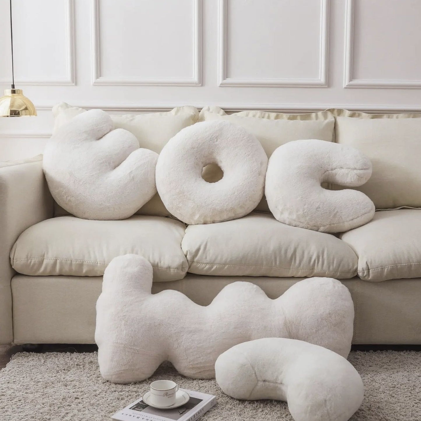 Luksuriøs Fluffy Pude – Personlig Monogram Dekorativ Accent Puder Tech Butik