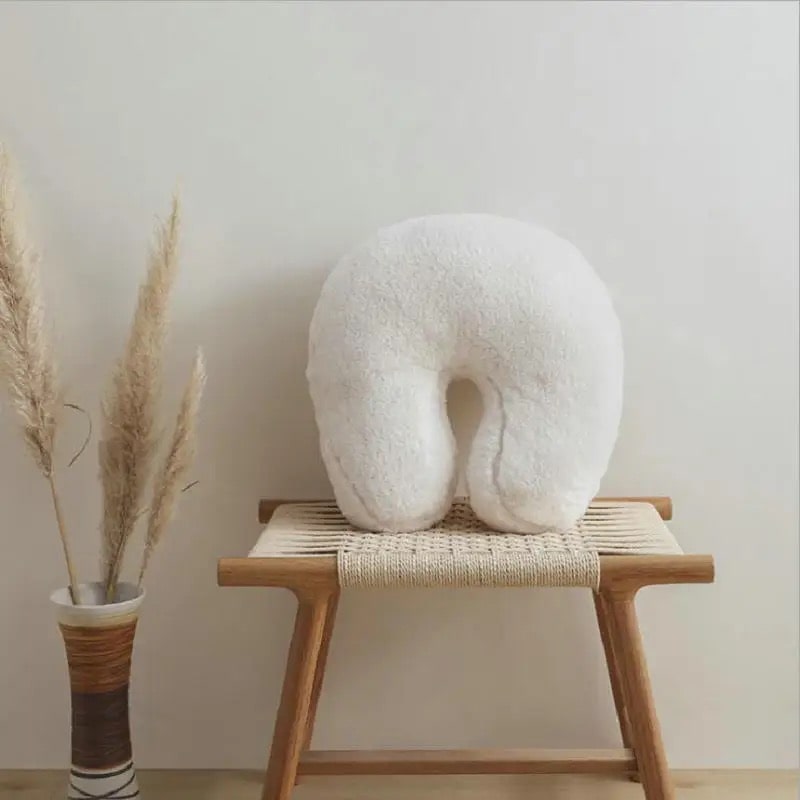 Luksuriøs Fluffy Pude – Personlig Monogram Dekorativ Accent Puder Tech Butik U Form