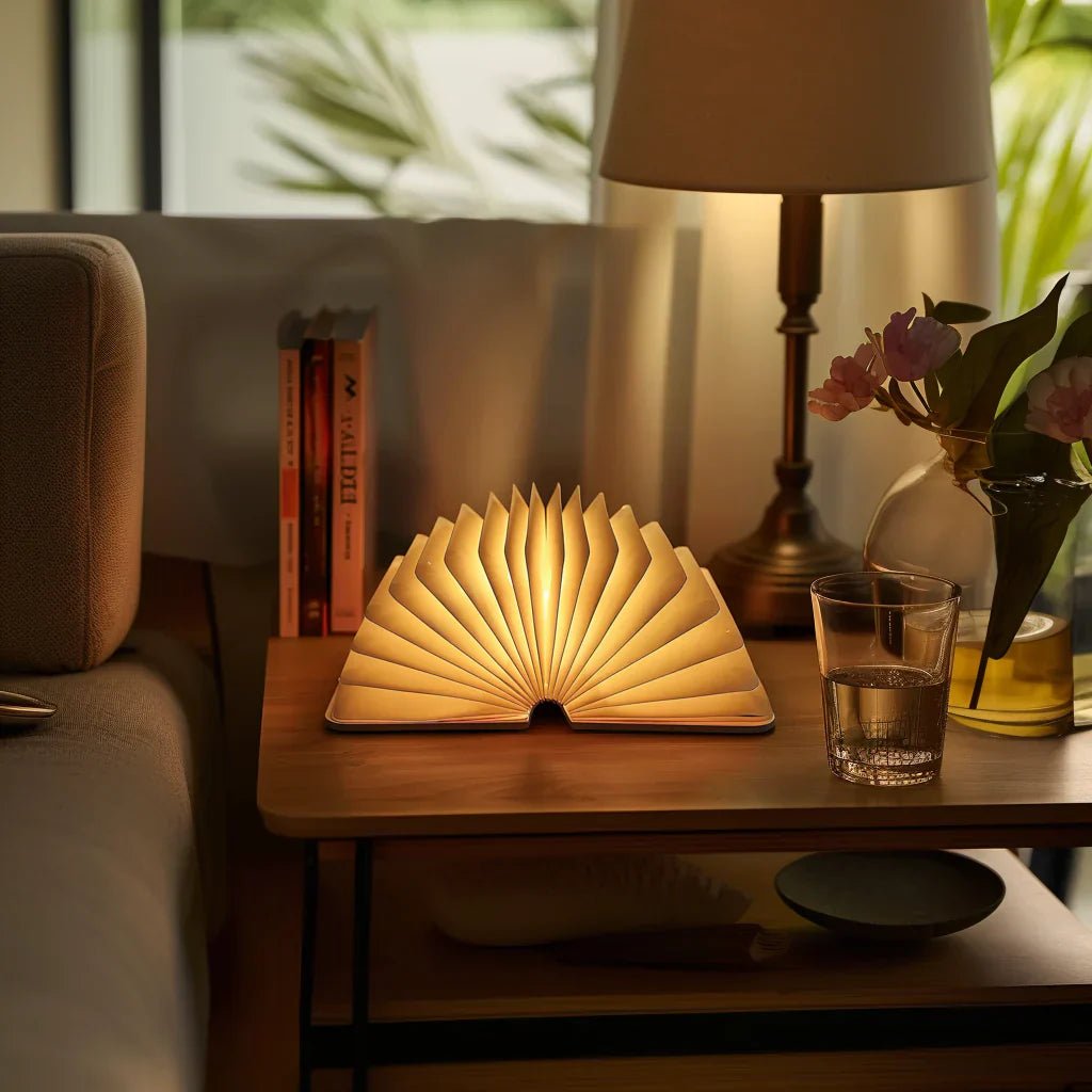 Fortryllet Boglampe – Magisk Sammenklappelig Lampe med Genopladeligt LED-lys Belysning Tech Butik