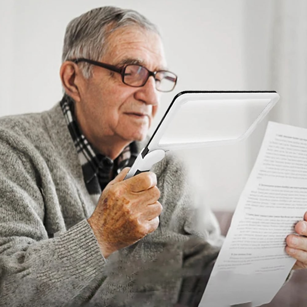 Sammenklappeligt LED-forstørrelsesglas – Letvægt og Klar Linse til Nem Læsning Gadgets Tech Butik