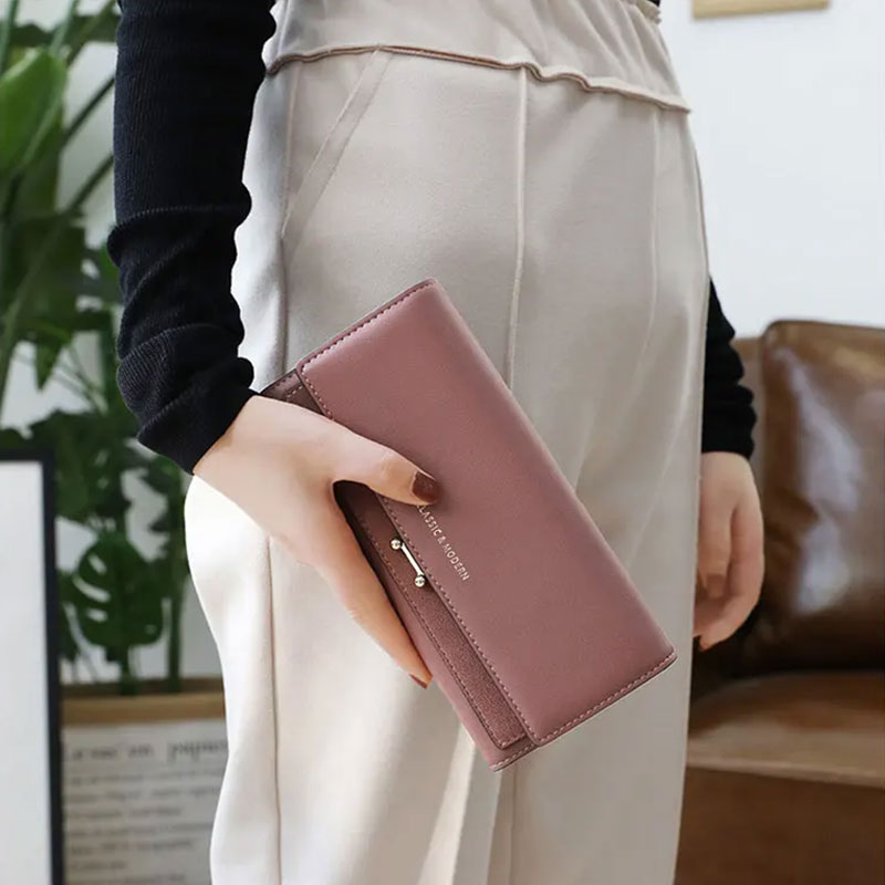 Elegant Multifunktionel Tegnebog – Stilfuld, Praktisk og Organiseret Wallet Tech Butik