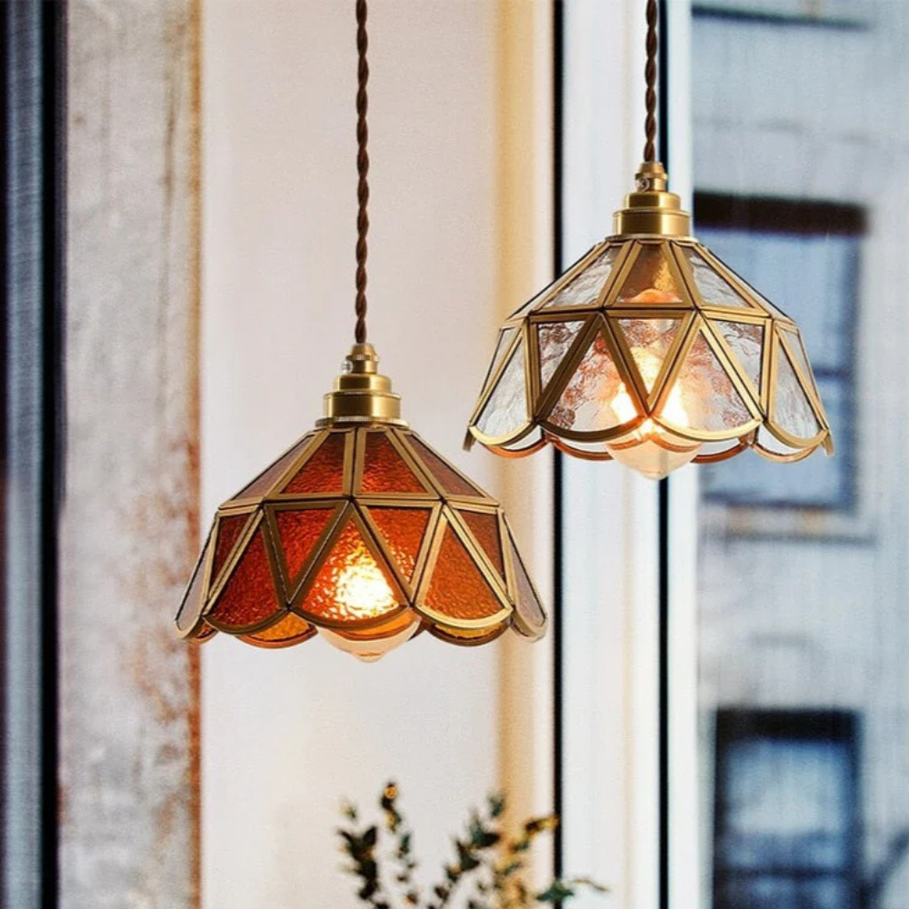 Hængende Tiffany Lampe med Blomsterformet Design – Elegant Belysning til Stuen Pendellampe Tech Butik