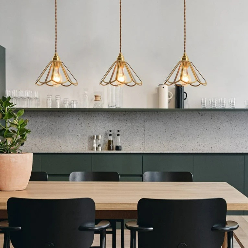 Hængende Tiffany Lampe med Blomsterformet Design – Elegant Belysning til Stuen Pendellampe Tech Butik