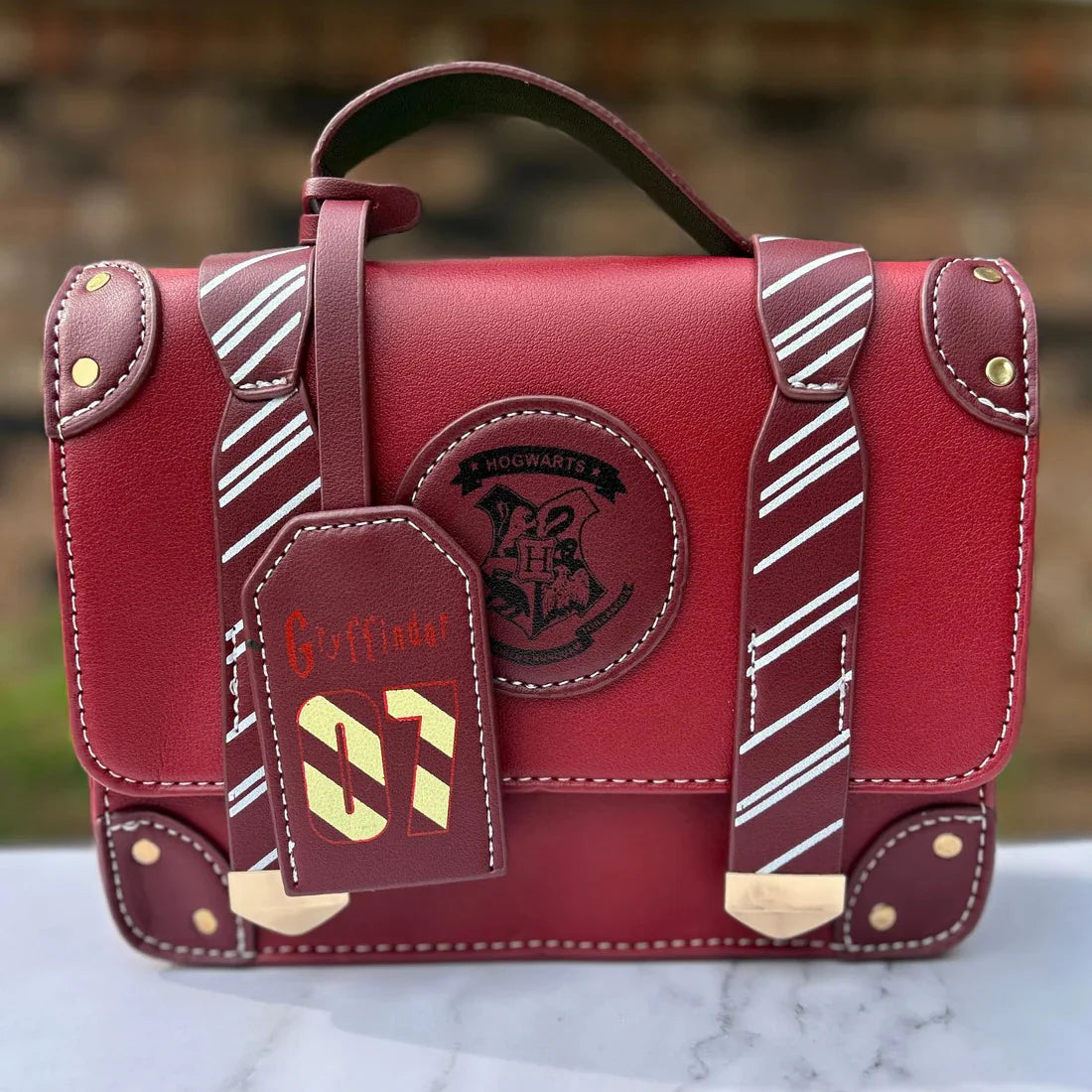 Stilfuld Skuldertaske – Håndlavede Accessories med Vintage-Inspiration Håndtasker Tech Butik Gryffindor Mini