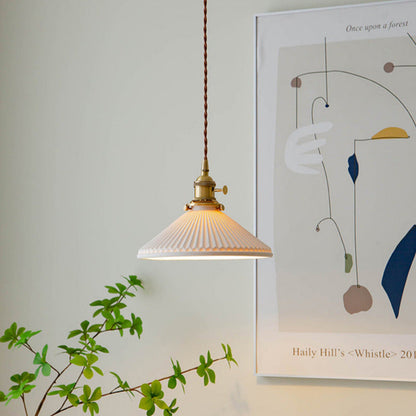 Skandinavisk Inspireret Hvid Pendellampe med Justerbar Længde Pendellampe Tech Butik