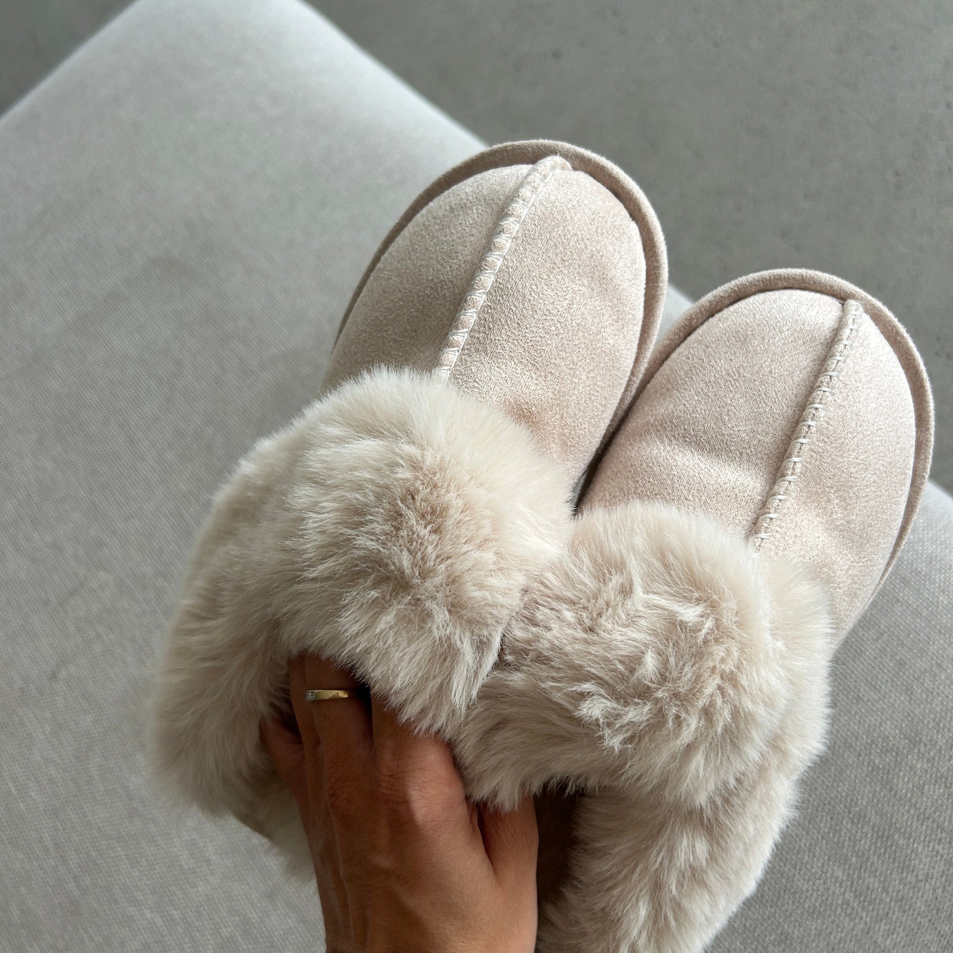 Ultra-Komfort Nordiske Tøfler – Ultra-Plys, Varme og Stilfuld Slip-On Komfort Slippers Tech Butik