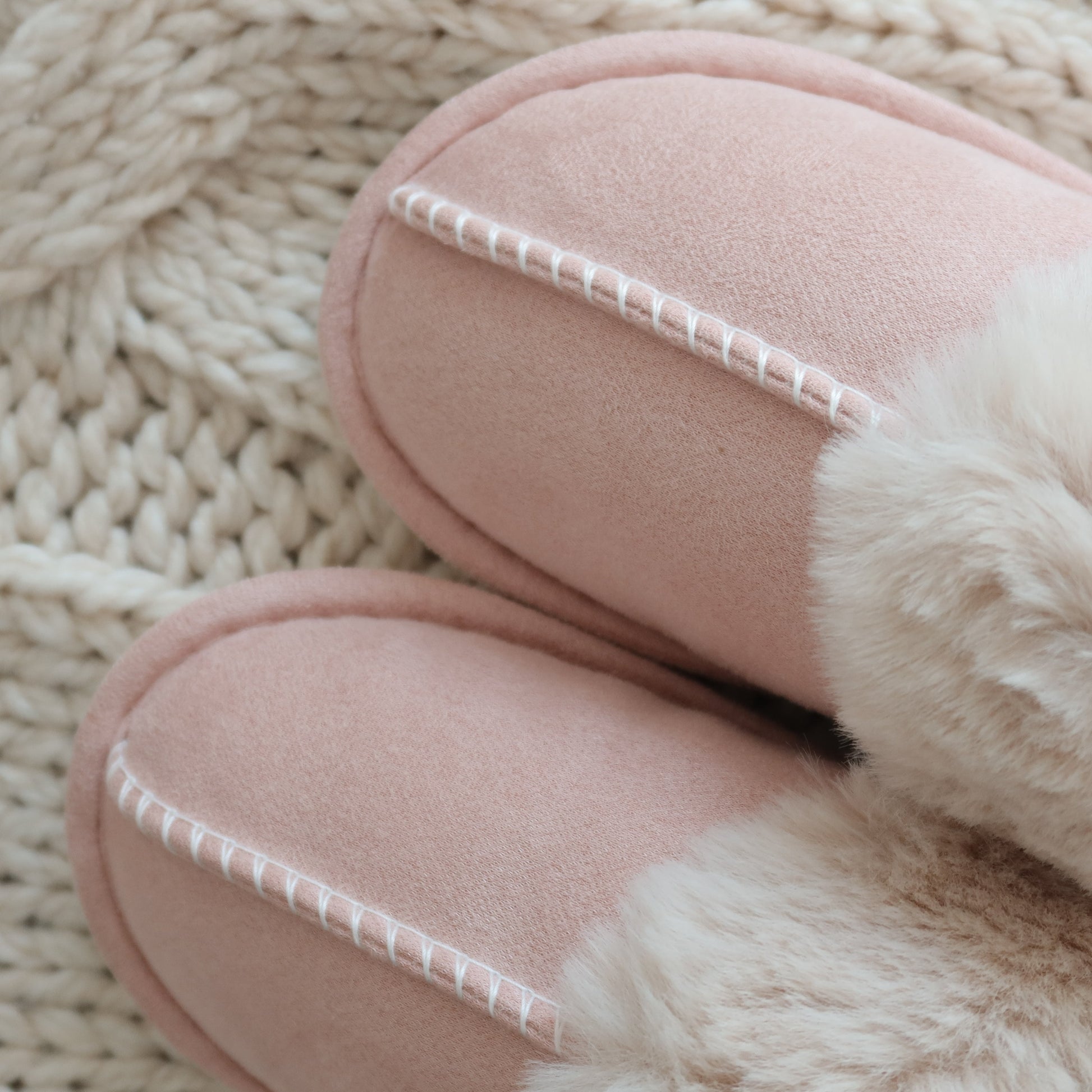 Ultra-Komfort Nordiske Tøfler – Ultra-Plys, Varme og Stilfuld Slip-On Komfort Slippers Tech Butik
