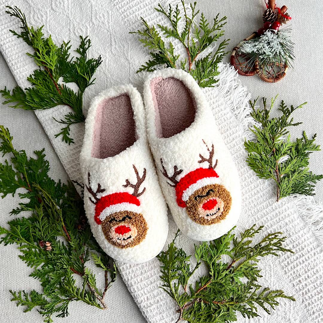 Glade Jule-Tøfler – Hyggelig Højtidshygge til Dine Fødder Slippers Tech Butik Rudolph 36/37
