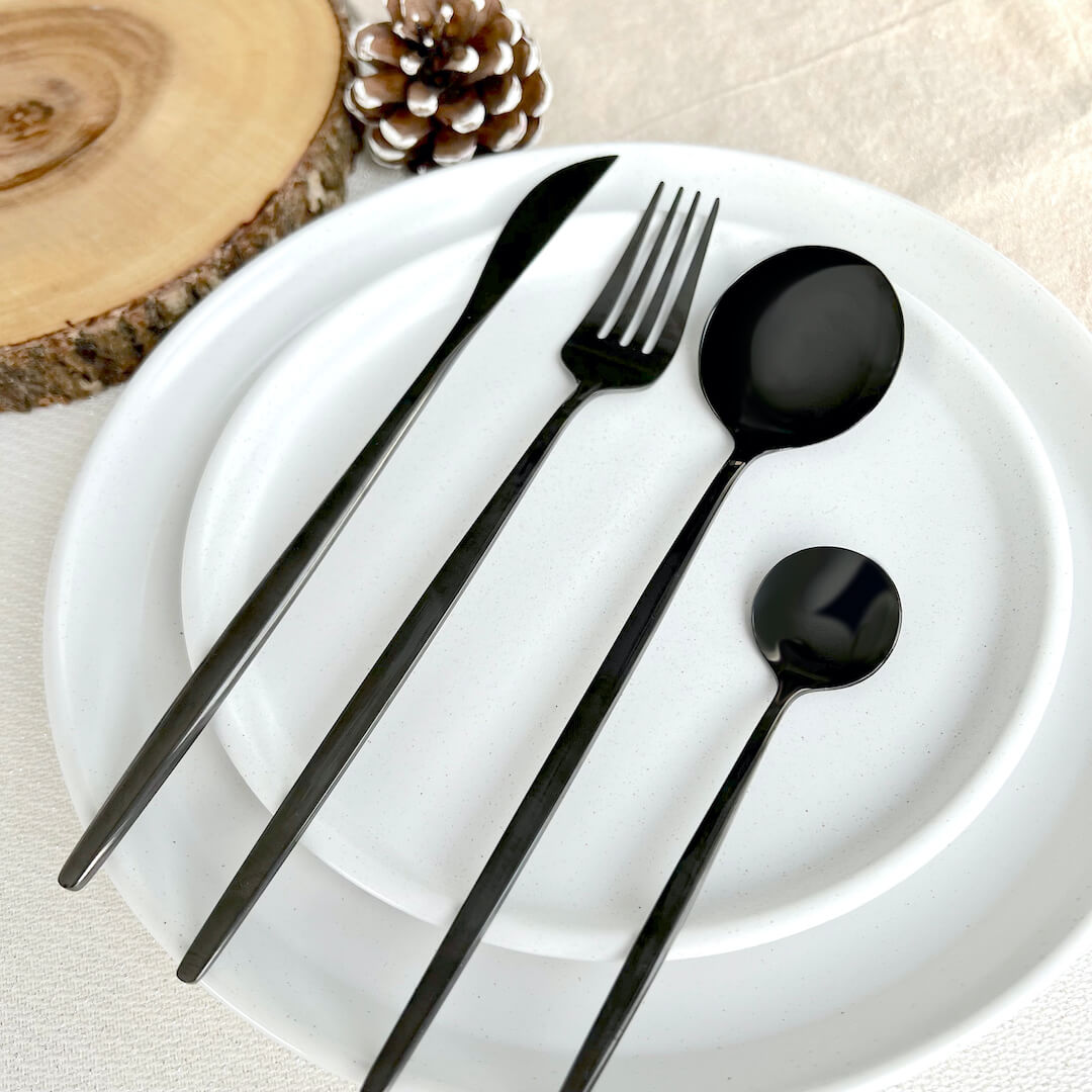 Minimalistisk Sort Bestiksæt – Holdbare & Chic Spiseredskaber Flatware Tech Butik