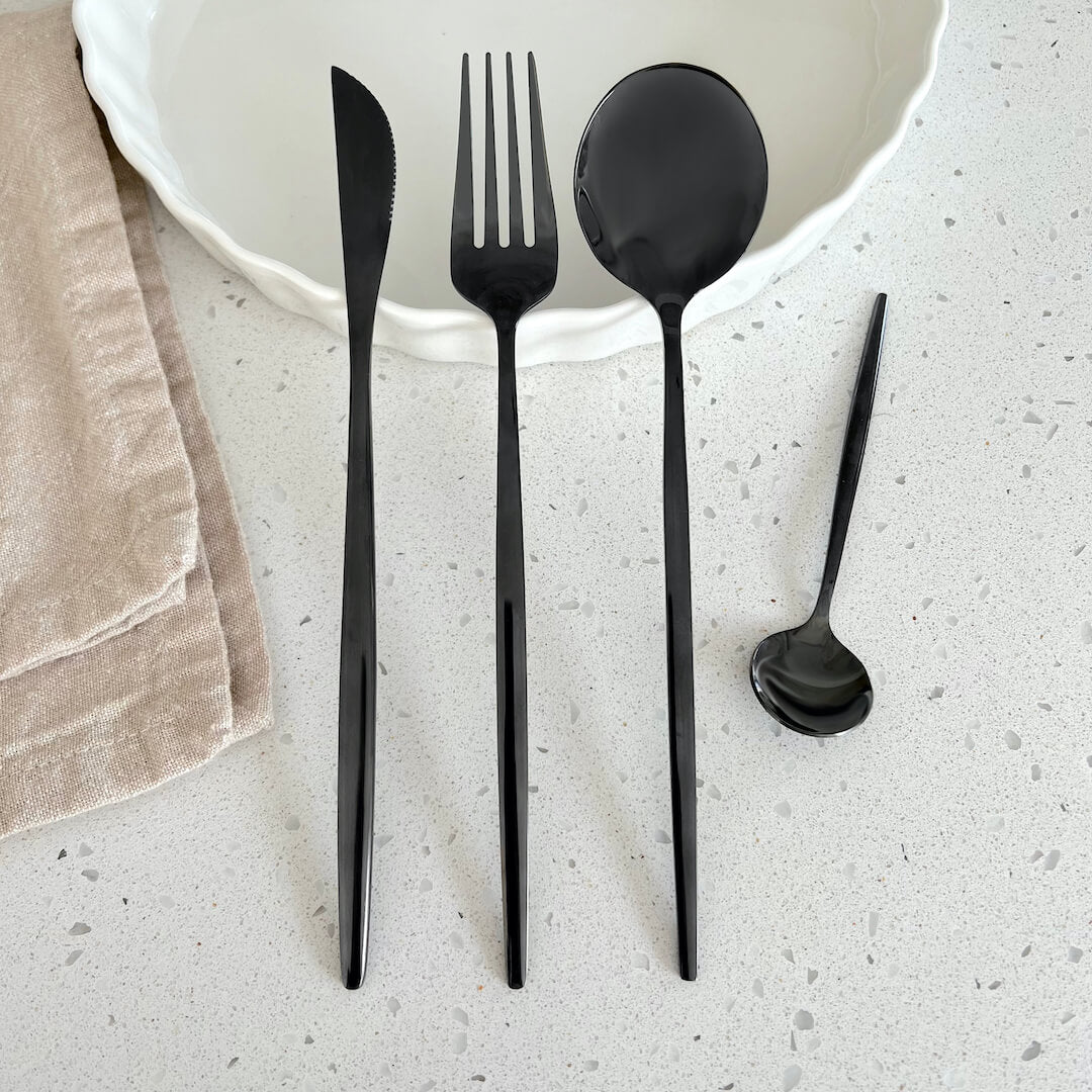 Minimalistisk Sort Bestiksæt – Holdbare & Chic Spiseredskaber Flatware Tech Butik