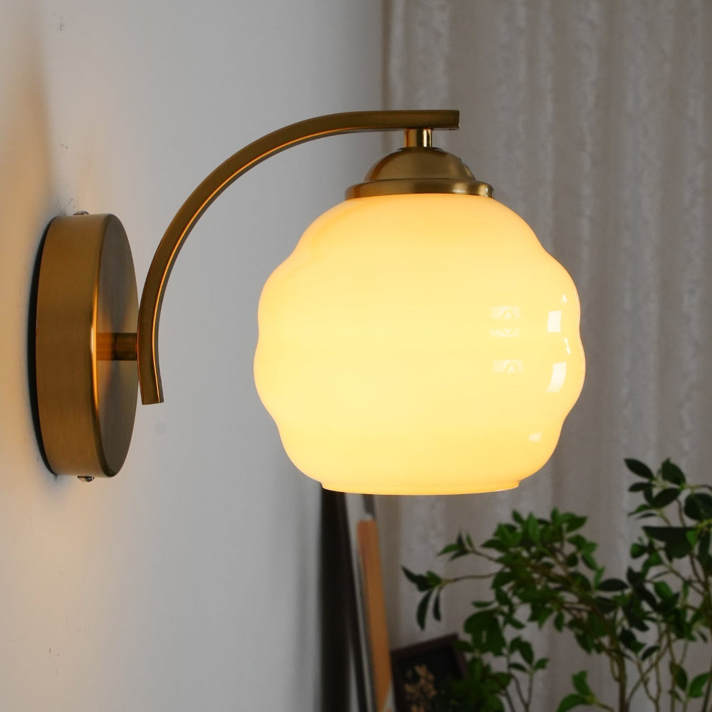 Klassisk Vintage Væglampe med Buet Glas Væglamper Tech Butik Guld+Beige