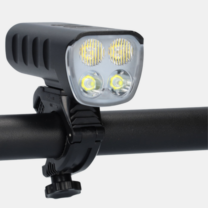 LED Cykellygte – 1600 Lumen, USB-C Genopladelig, Sort Cykellygter Tech Butik