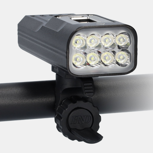 LED Cykellygte – Forlygte, USB-C Genopladelig, 2000 Lumen, 10.000mAh Batteri Cykellygter Tech Butik