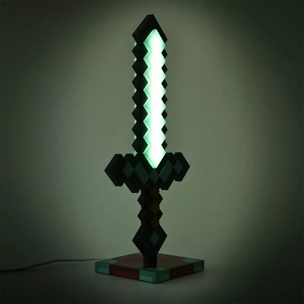 Diamantsværd Lygte – LED-lampe til gamere & Minecraft-fans Lamper Tech Butik