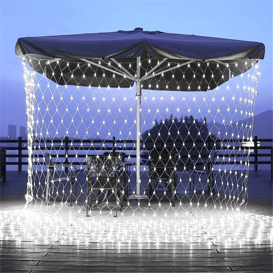 LED Sfeerlamp Udendørs - Vandafvisende Lampe til Magisk Belysning Lysstreng Tech Butik Hvid 150cm x 150cm 96LED