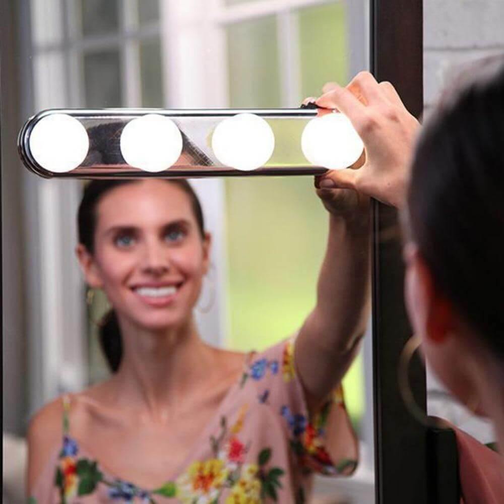 LED Spejllampe med Sugekop til Makeup og Hudpleje Praktiske lamper Tech Butik