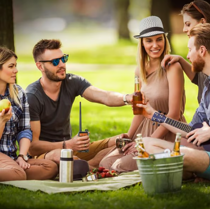 Langtrækkende Dual-Band Walkie Talkie – Kraftfuld To-vejs Kommunikation Walkie Talkies Tech Butik