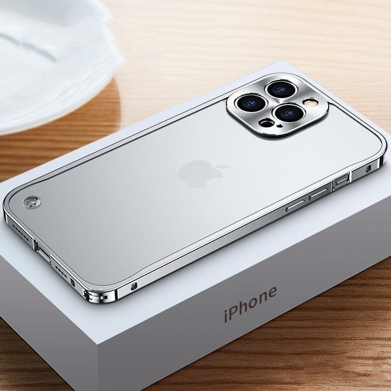 Beskyttende Metalcover til iPhone – Elegant, Stærk & Letvægt Mobiltelefoncovers Tech Butik Sølv iPhone 15 Pro Max