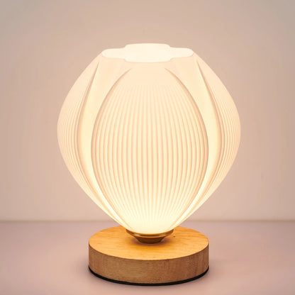 Minimalistisk Bordlampe i Træ med Blødt Skær Bordlamper Tech Butik