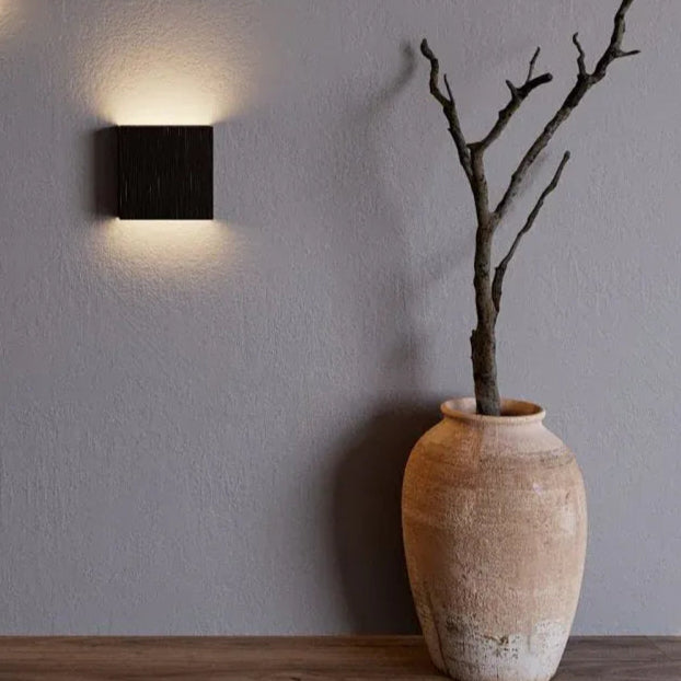 Minimalistisk Væglampe i Aluminium – Justerbart Lys til Moderne Rum Væglampe Tech Butik Mat sort Varmt lys (2700K-3500K)