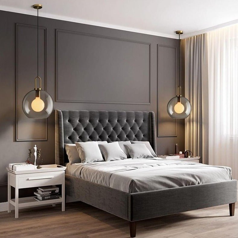 Moderne Glaspendellamper med Elegant Messingfod Pendellampe Tech Butik