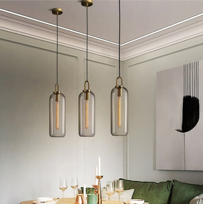 Moderne Glaspendellamper med Elegant Messingfod Pendellampe Tech Butik
