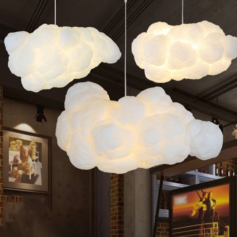 Moderne Hængende Lampe i Hvid – Elegant Belysning til Soveværelse Belysning Tech Butik
