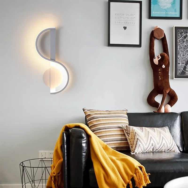 Moderne LED Væglampe med Kurvet Design til Hyggebelysning Væglamper Tech Butik Hvid Varm hvid