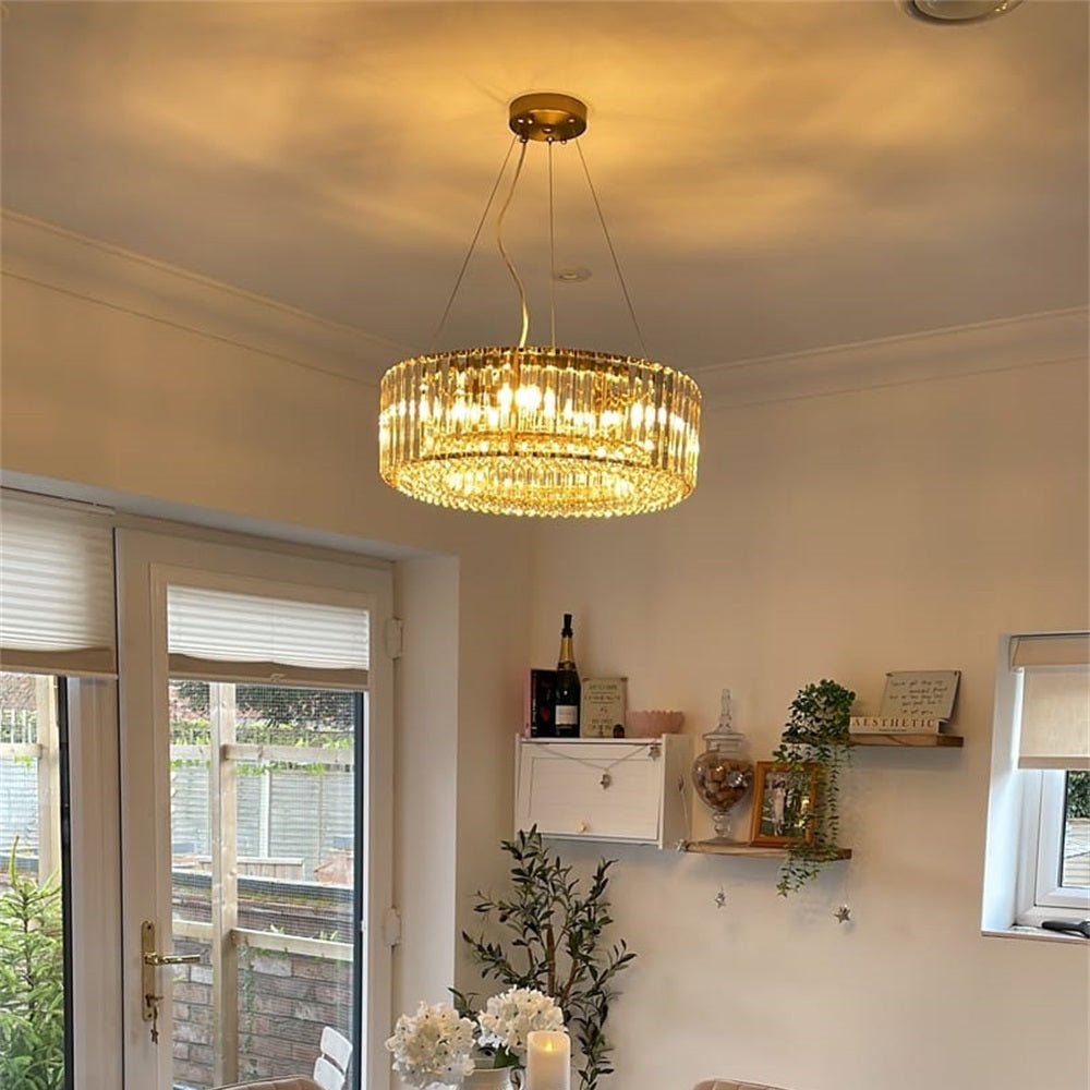 Moderne Lysekrone i Krystal med Justerbar Højde til Spisestue – 6 Lys Kronleuchtere Tech Butik Messing