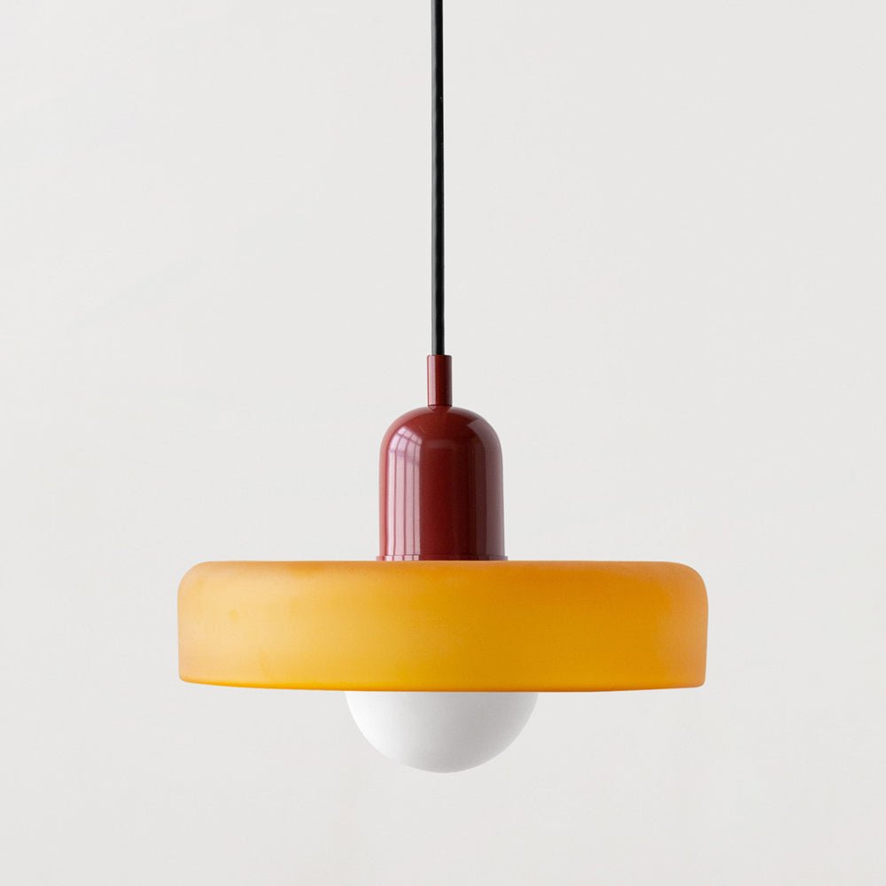 Moderne Pendel i farvet glas