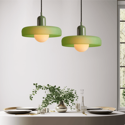 Moderne Pendel i farvet glas
