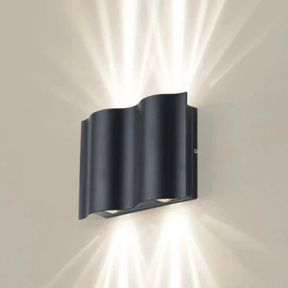 Arc LED Udendørs Væglampe – Vandtæt Bølgedesign Udendørs belysning Tech Butik Kold hvid 4 lyskilder
