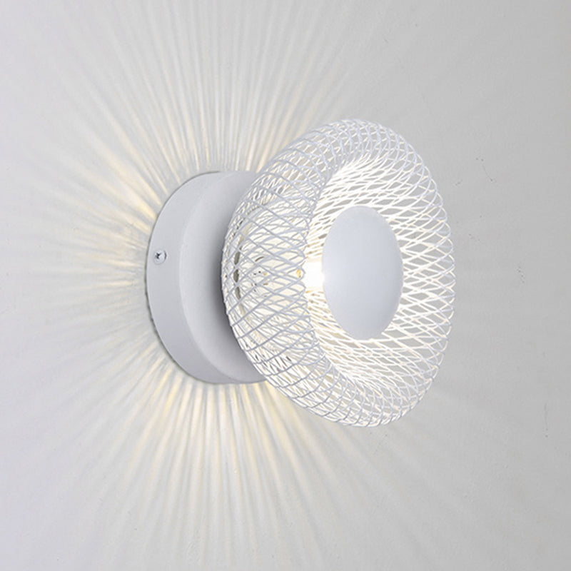 Moderne Væglampe med Elegant Metalfinish Væglamper Tech Butik Hvid 1-lys