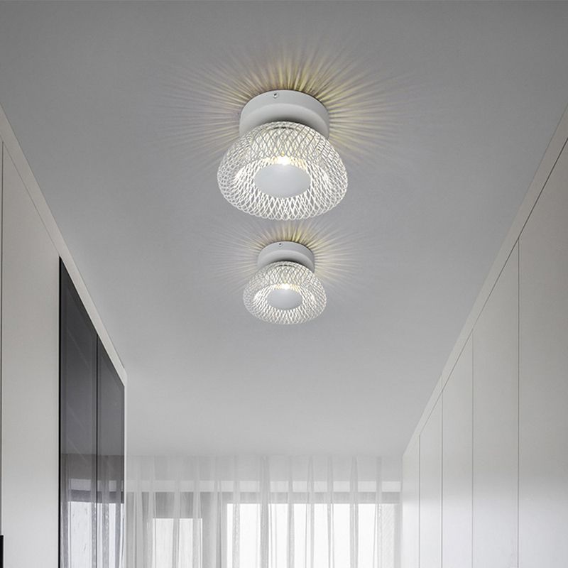 Moderne Væglampe med Elegant Metalfinish Væglamper Tech Butik