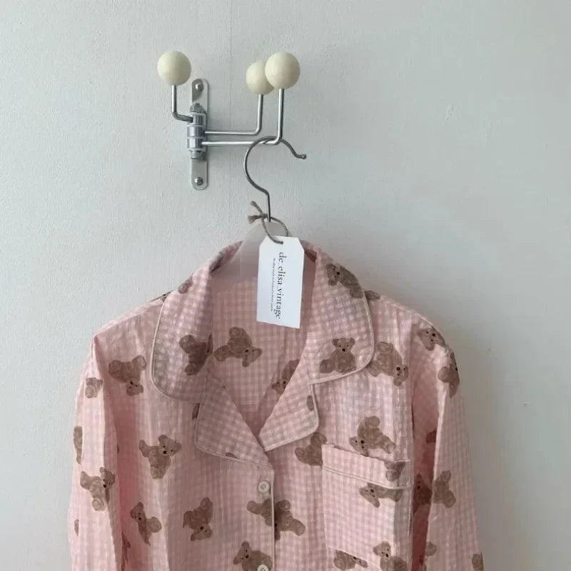 Midcentury vægkrogshylde – Stilfuld organisering med retrocharme Home Tech Butik