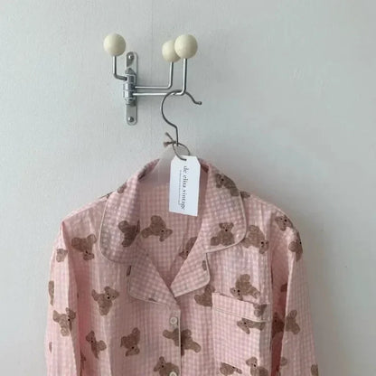 Midcentury vægkrogshylde – Stilfuld organisering med retrocharme Home Tech Butik