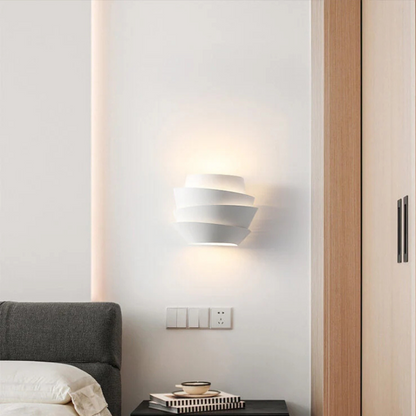 Nord Glow Skandinavisk Væglampe med Dobbelt Lyskilde Væglampe Tech Butik