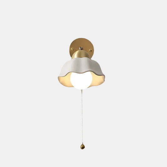 Nordisk Keramisk Væglampe med Bølgeformet Design Væglamper Tech Butik Med pære