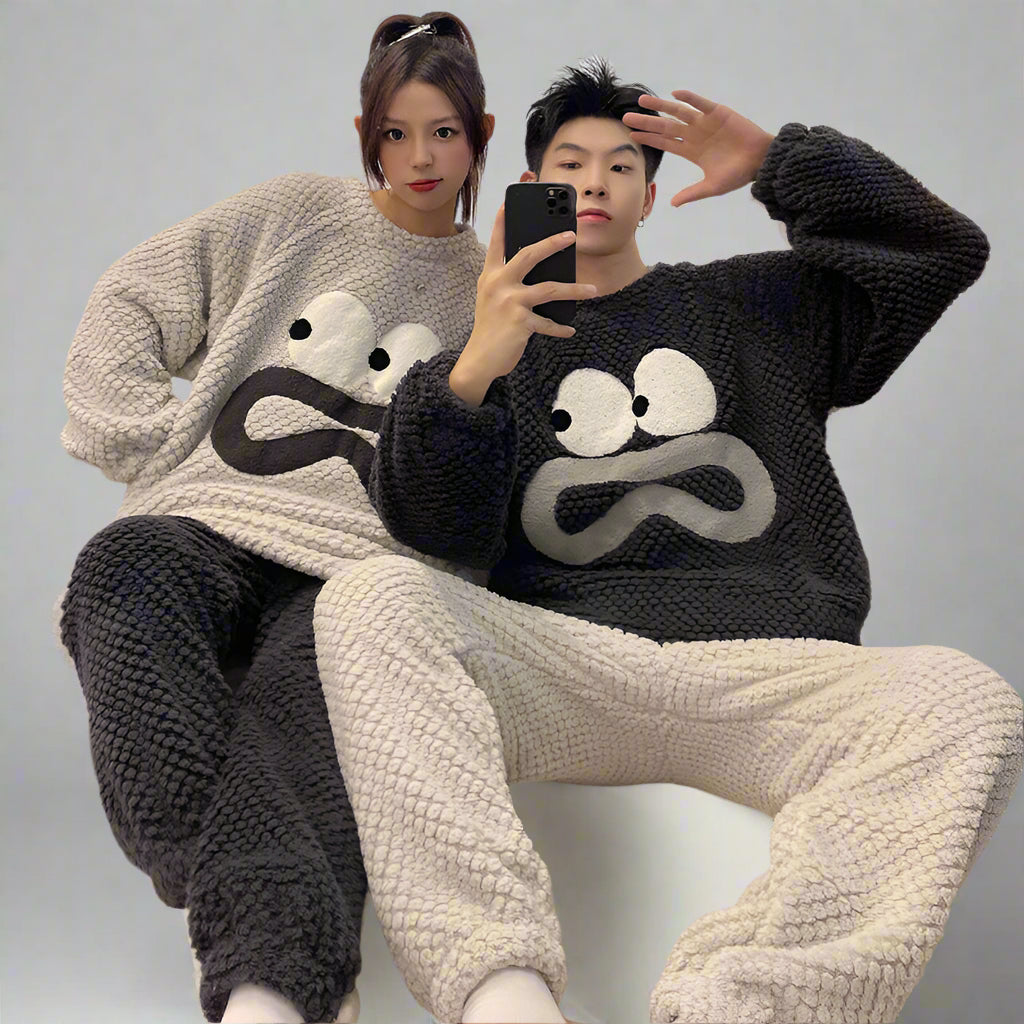 Matchende Varmt Pyjamasæt til Par – Blødt og Komfortabelt Nattøj Couple Sleepwear Tech Butik
