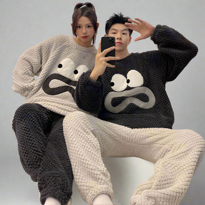 Matchende Varmt Pyjamasæt til Par – Blødt og Komfortabelt Nattøj Couple Sleepwear Tech Butik