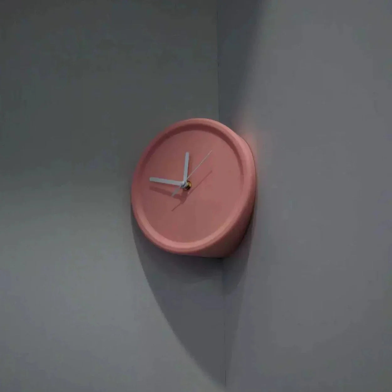 Minimalistisk Nordisk Hjørne-Vægur – Støjsvagt Analogt Design Wall Clocks Tech Butik Stil 8