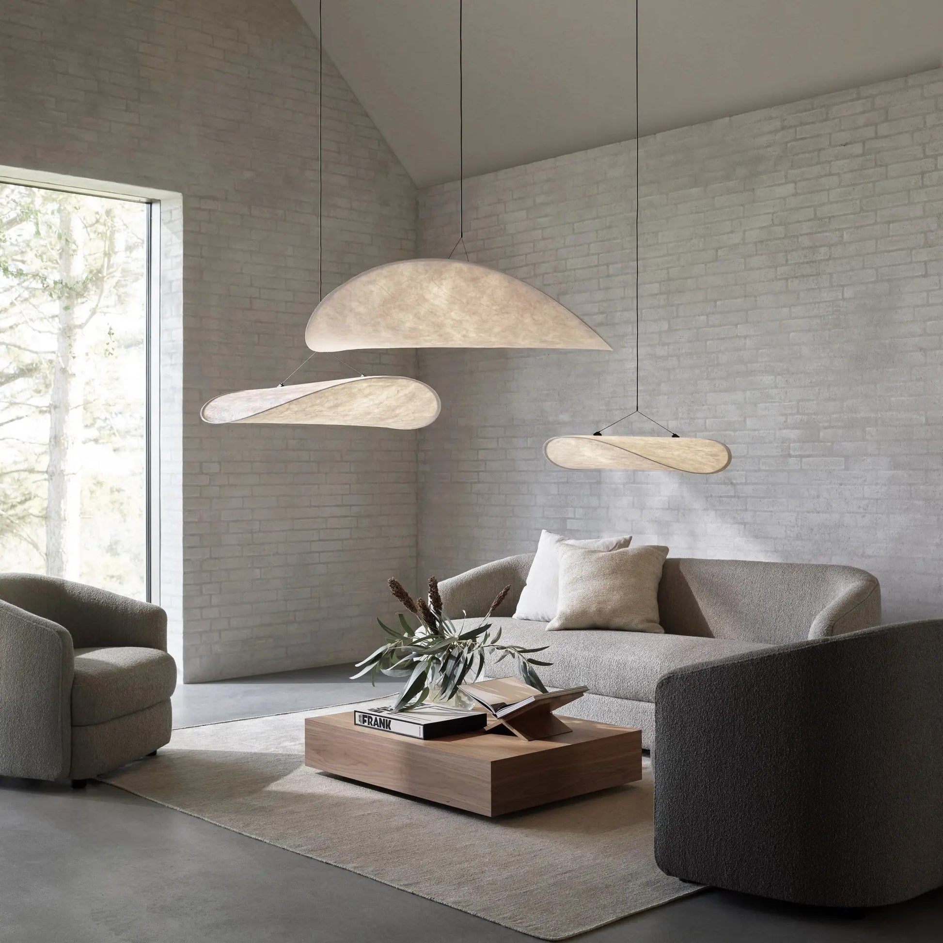 Skyinspireret Moderne Loftslampe til Elegante Rum Pendellampe Tech Butik