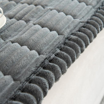 Plyssofabetræk med Plisserede Kanter – Hyggelig Elegance til Dit Opholdsrum Sofa Tilbehør Tech Butik