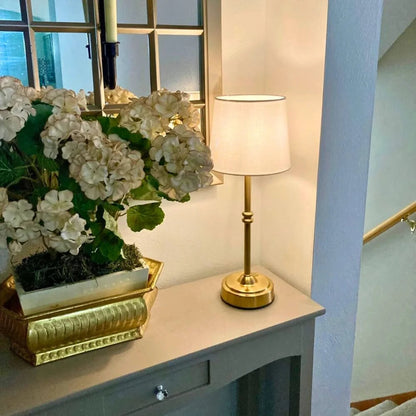 Retro Trådløs Bordlampe med Justerbar Lysstyrke Bærbar LED Belysning til Indendørs & Udendørs Brug Bordlamper Tech Butik