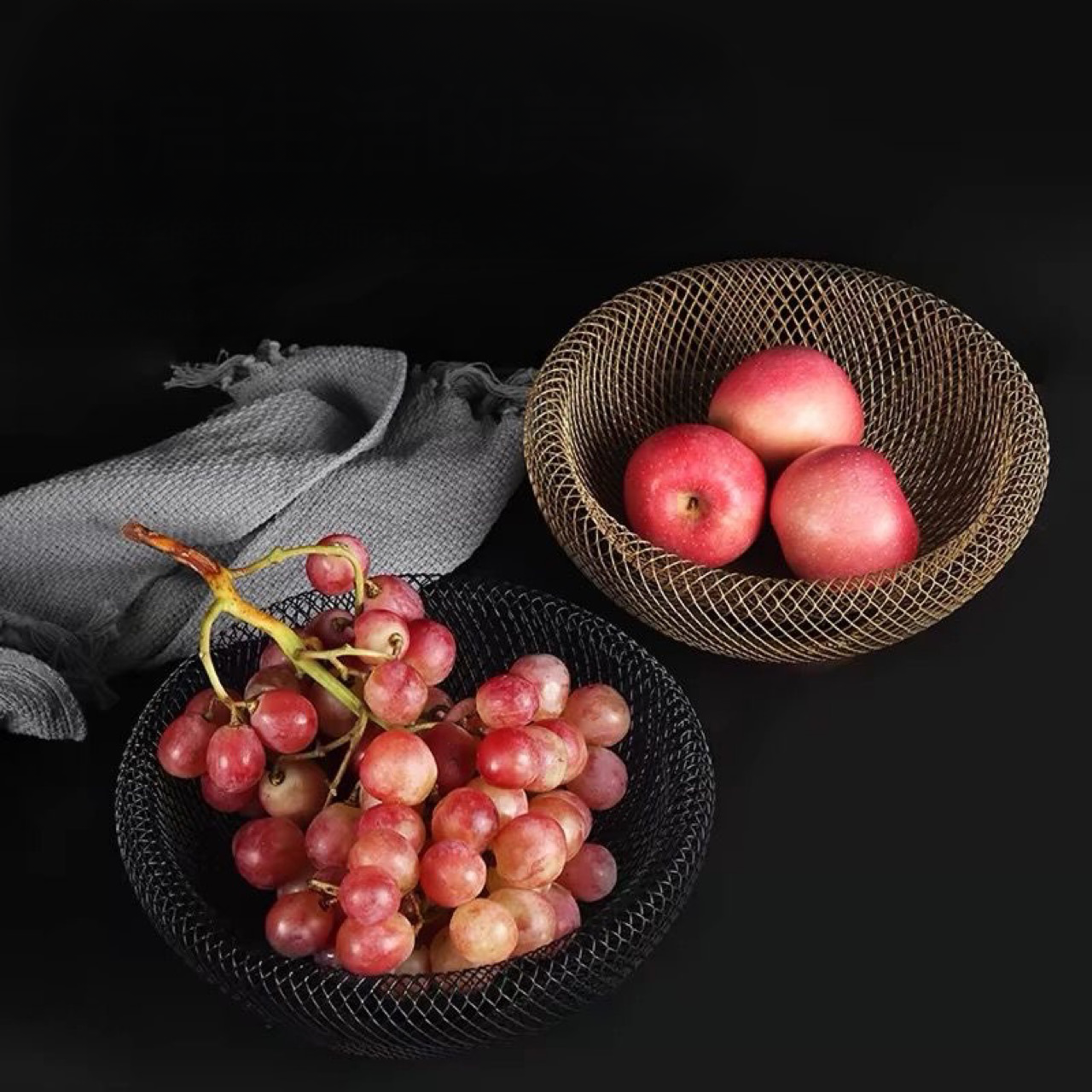 Frugtkurv i Trådnet – Buet Åbenvævet Design Frugtkurve Tech Butik