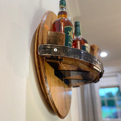 Rustic Bourbon – Autentisk Vægmonteret Hylde af Tøndelåg Wall Mounted Shelf Tech Butik