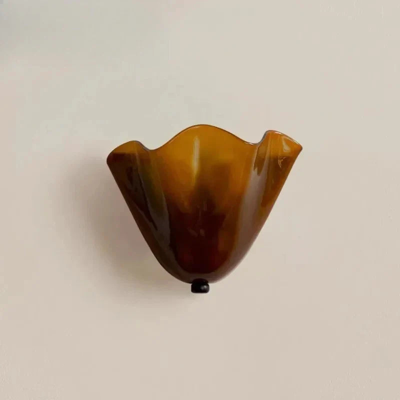 Moderne Skallerformet Væglampe – Skulpturel Elegance til Enhver Plads Lighting Tech Butik Brun