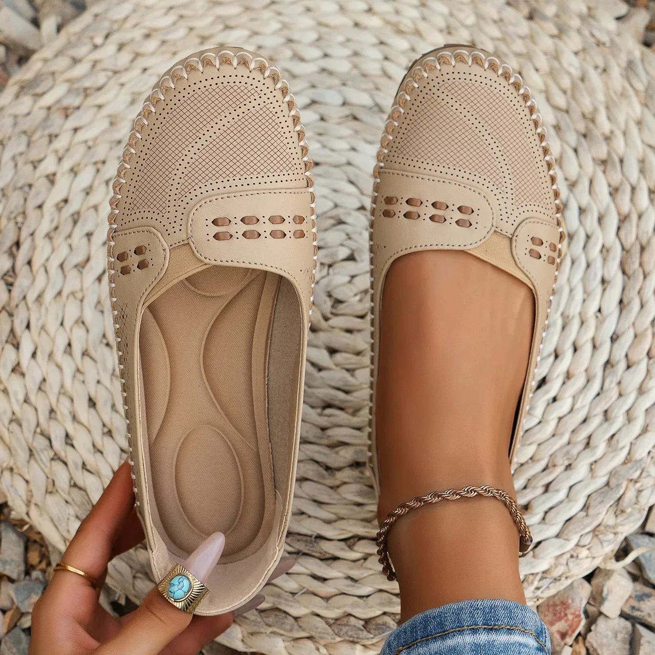 DameKlassiker Loafers - Ubetinget Elegance med Komfort Hele Dagen Shoes Tech Butik Beige 35