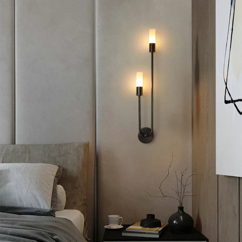Minimalistisk Guld-Sort Væglampe – Stilfuldt Indendørs Accentlys Lamps & Lighting Tech Butik